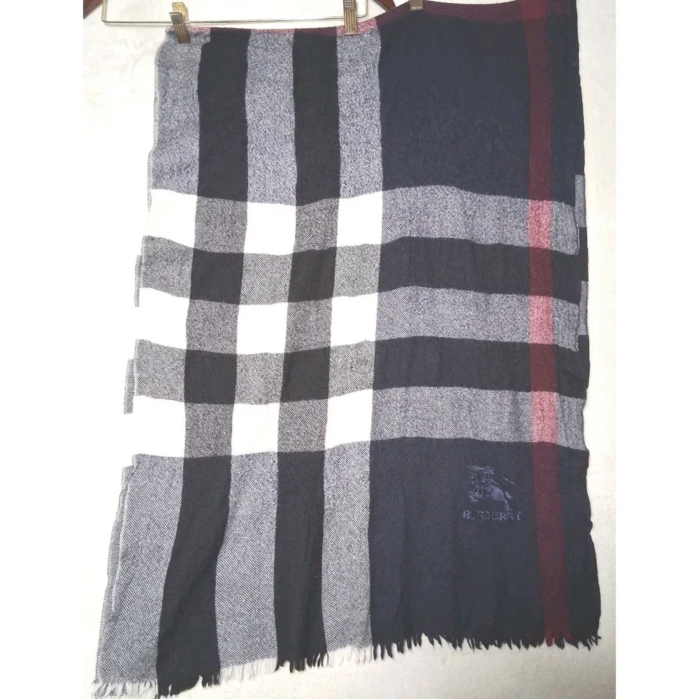 Burberry good pre